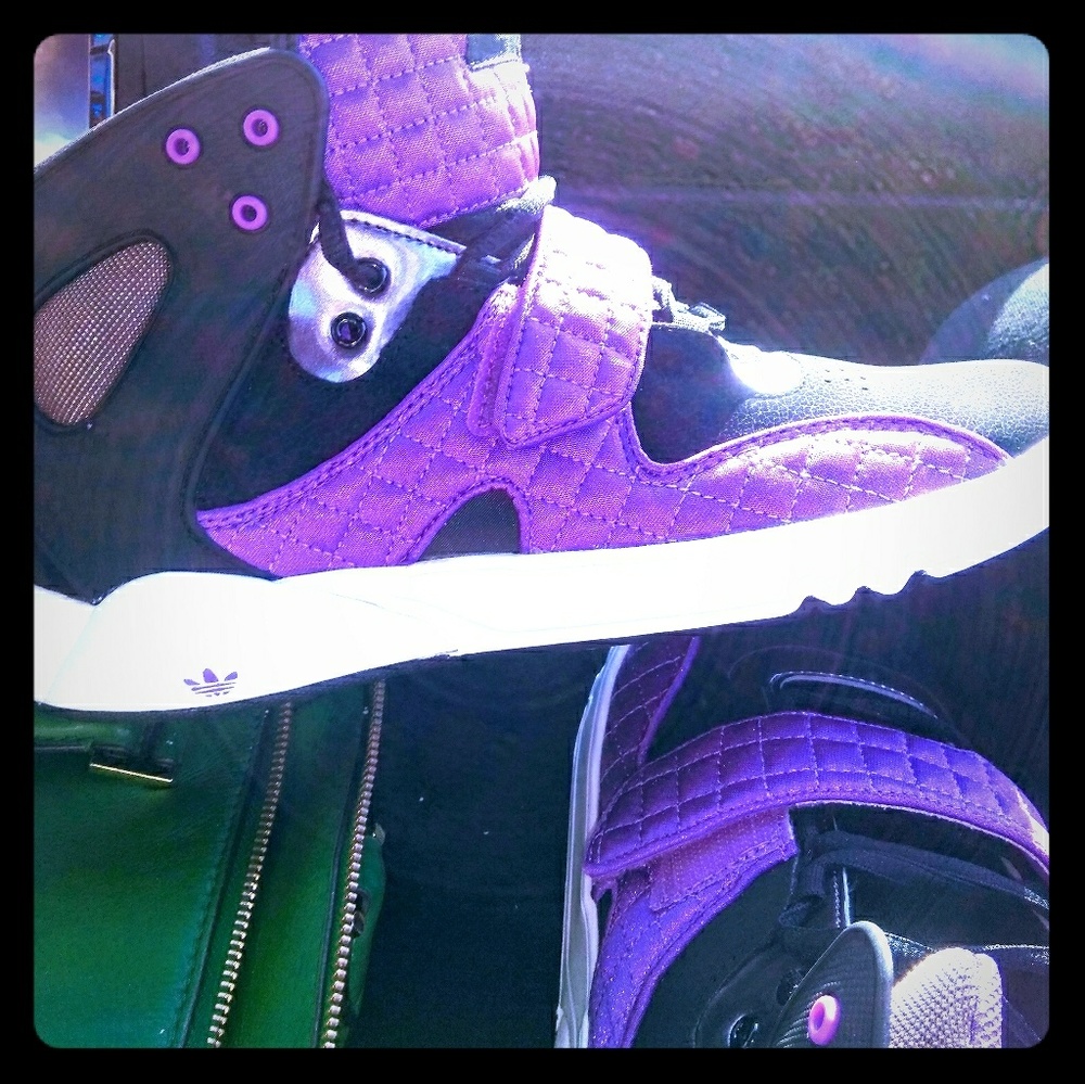 Adidas Roundhouse High Top Original Trainers
